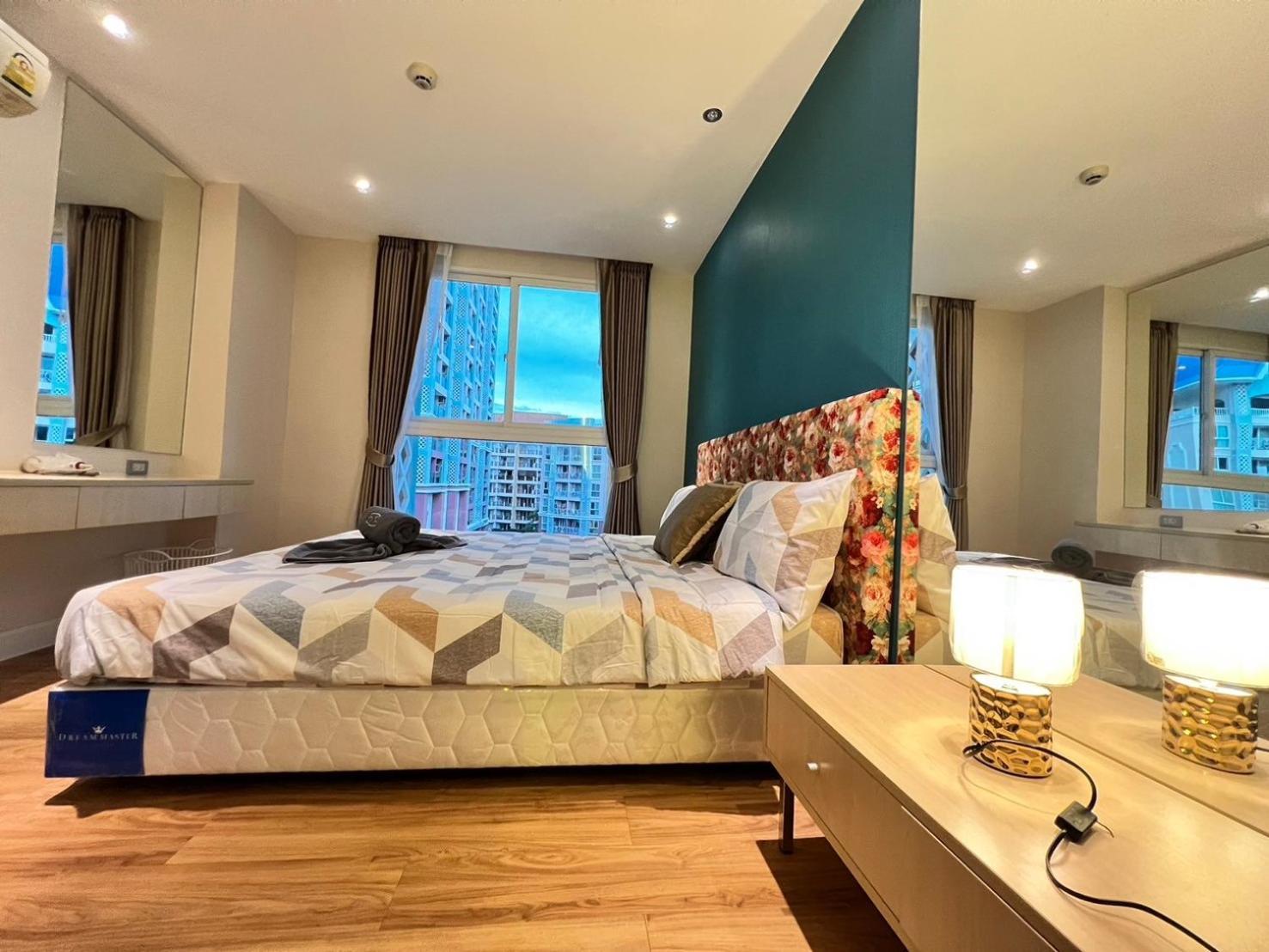 Grande Cariibbean Pattaya By Thita Aparthotel Luaran gambar