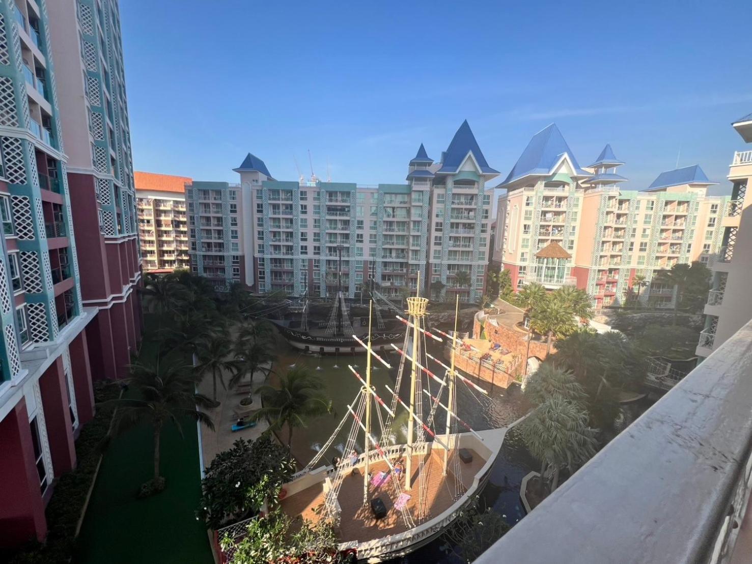 Grande Cariibbean Pattaya By Thita Aparthotel Luaran gambar