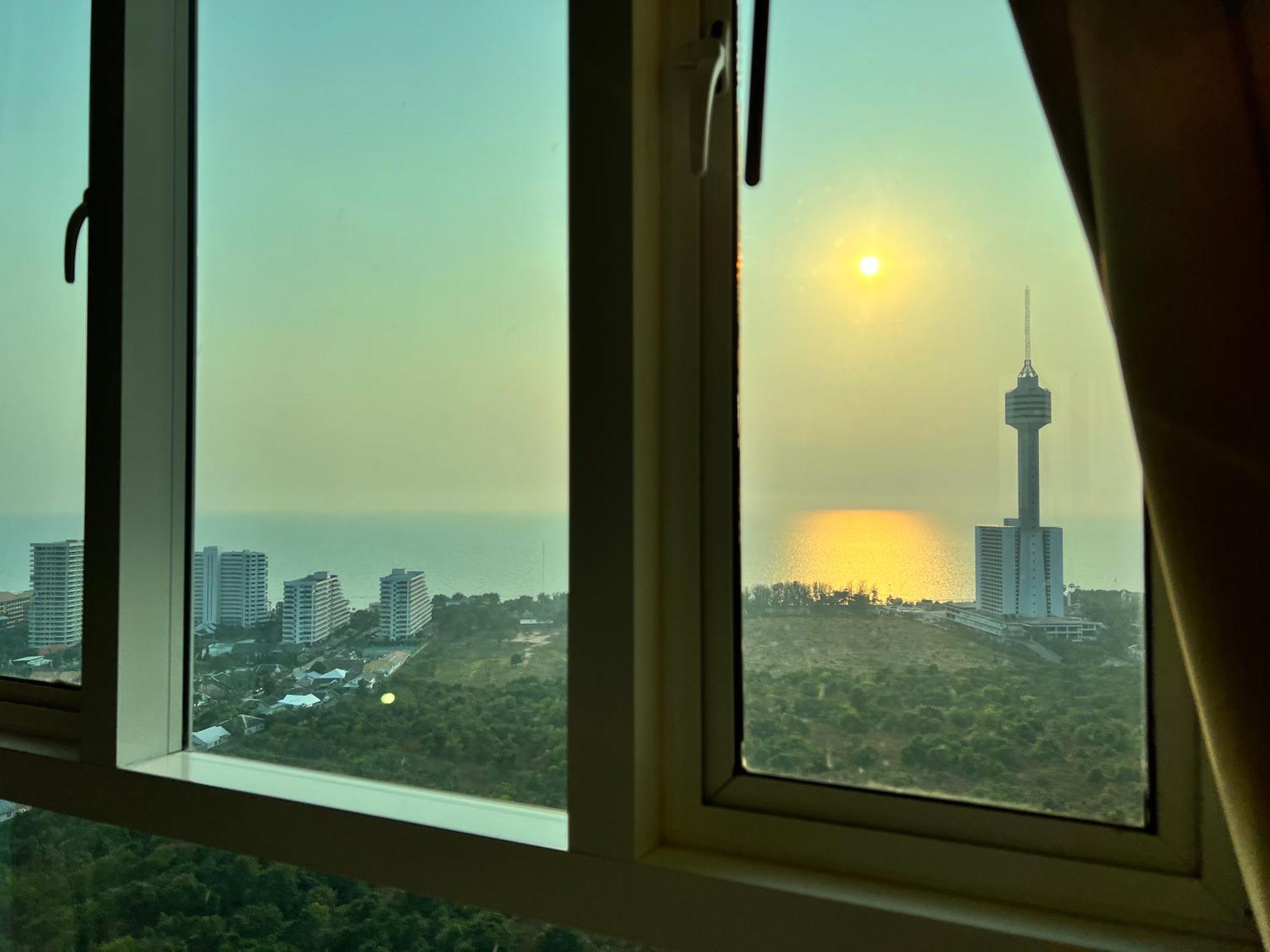 Grande Cariibbean Pattaya By Thita Aparthotel Luaran gambar